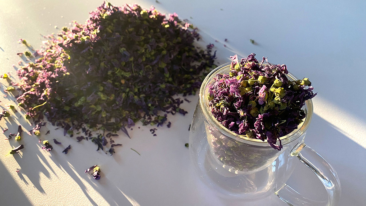 Bitki Çayları mormu